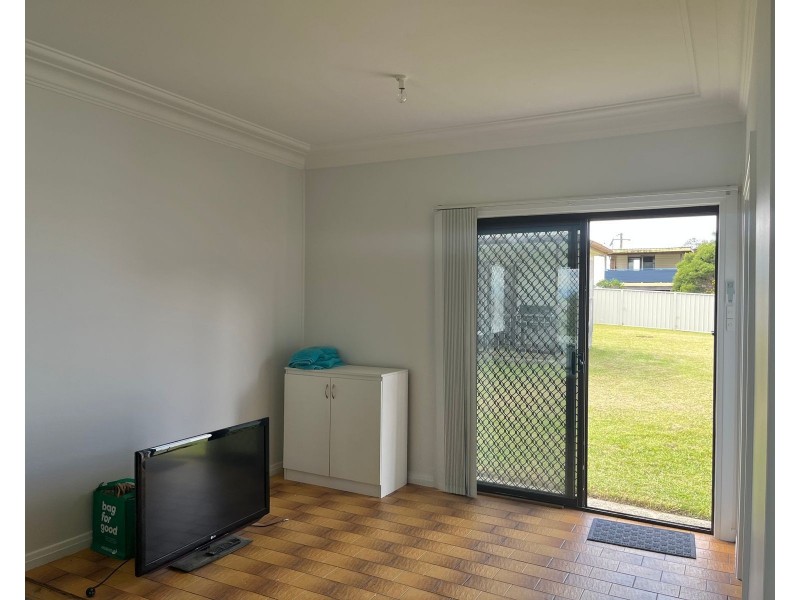 20 Ophir Street, Orient Point NSW 2540