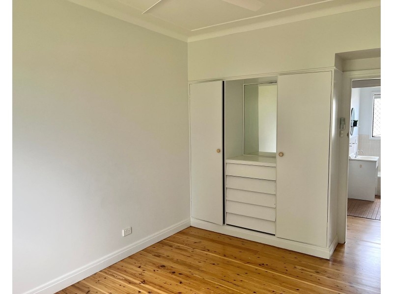 20 Ophir Street, Orient Point NSW 2540