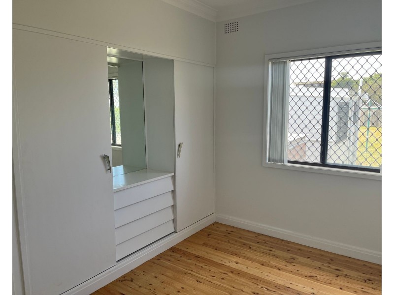 20 Ophir Street, Orient Point NSW 2540