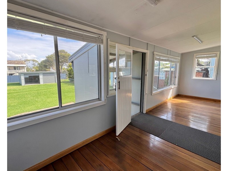 43 Gerringong Street, Currarong NSW 2540