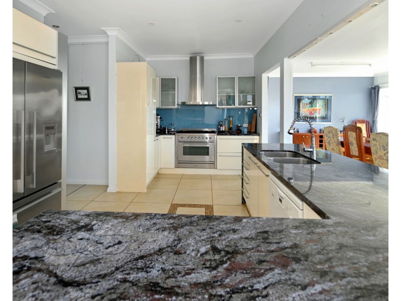 174 Penguins Head Road, Culburra Beach NSW 2540