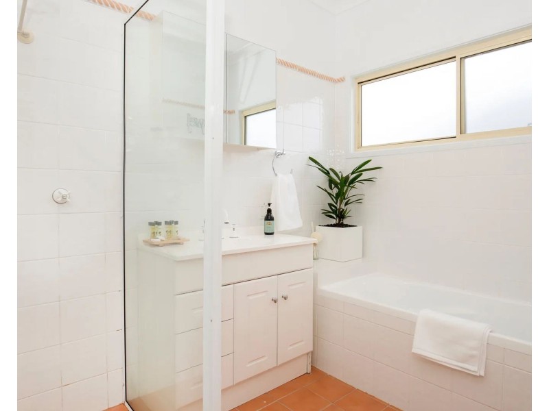 17 Allerton Avenue, Culburra Beach NSW 2540