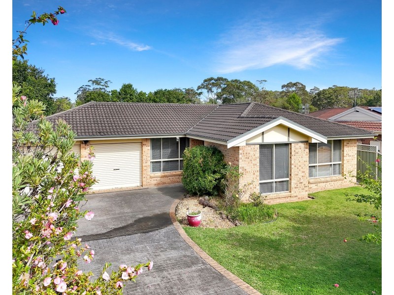 25 Carson Crescent, Callala Bay NSW 2540