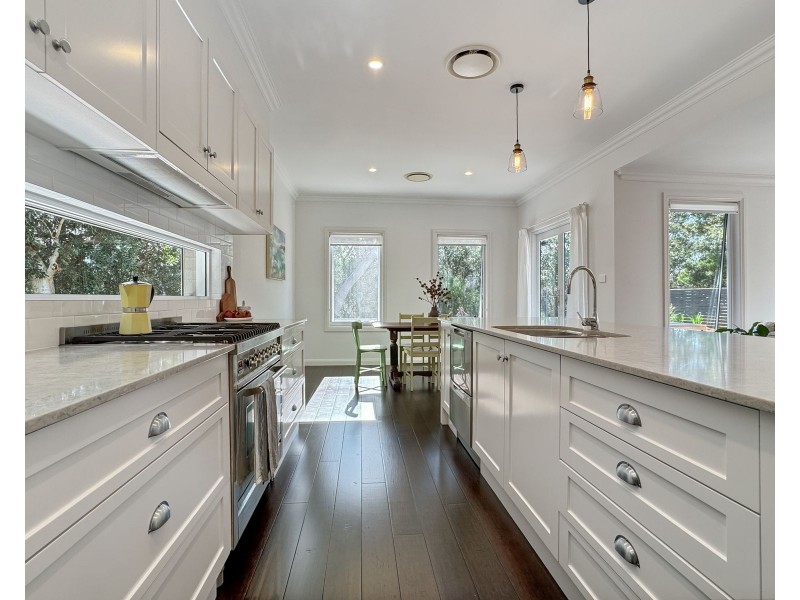 1 Caffery Circuit, Callala Beach NSW 2540