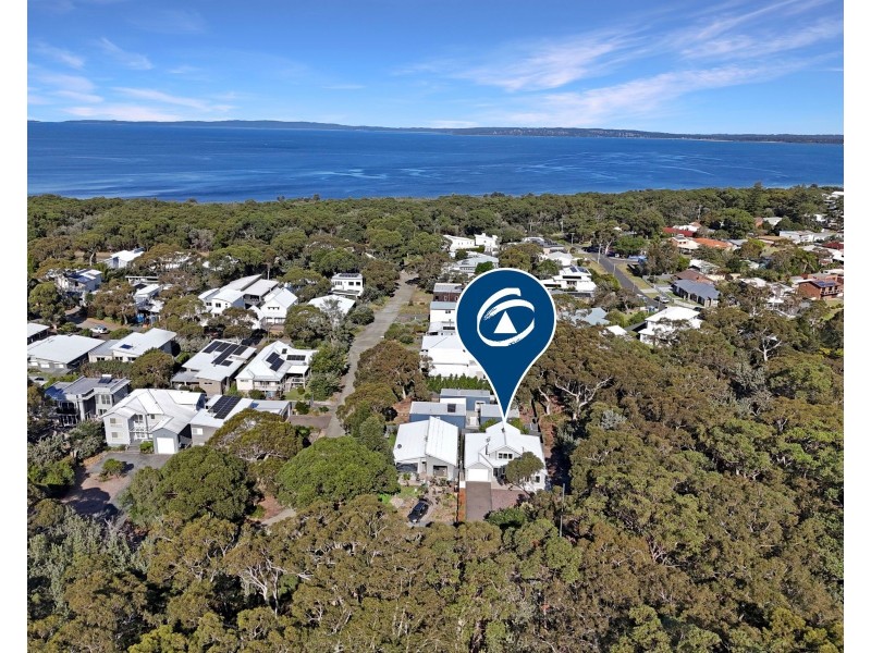 1 Caffery Circuit, Callala Beach NSW 2540