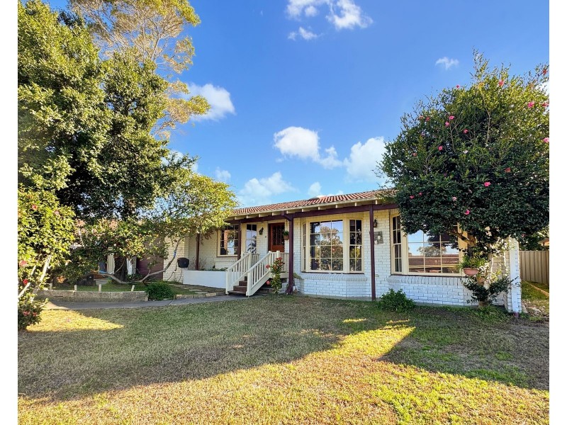 13 Gleneagle Parade, North Nowra NSW 2541