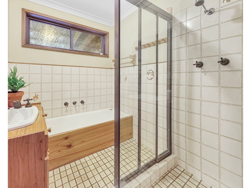 13 Gleneagle Parade, North Nowra NSW 2541