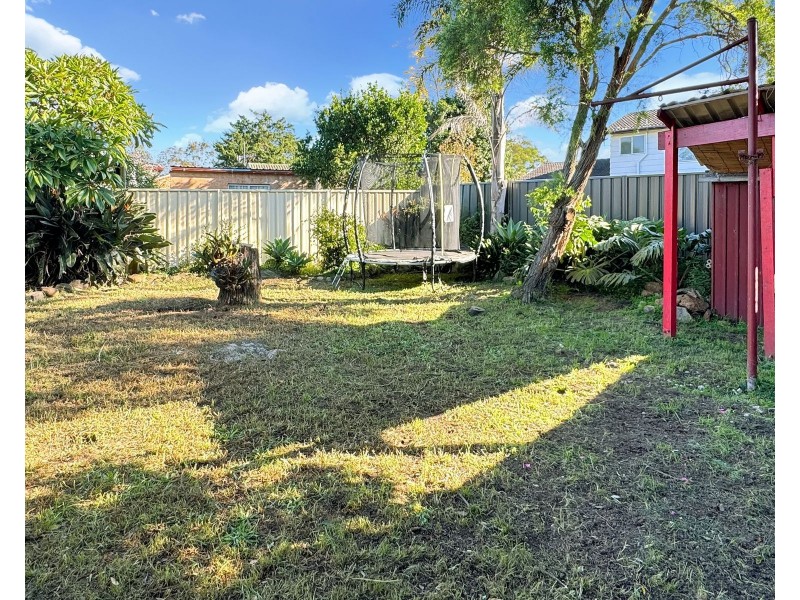 13 Gleneagle Parade, North Nowra NSW 2541