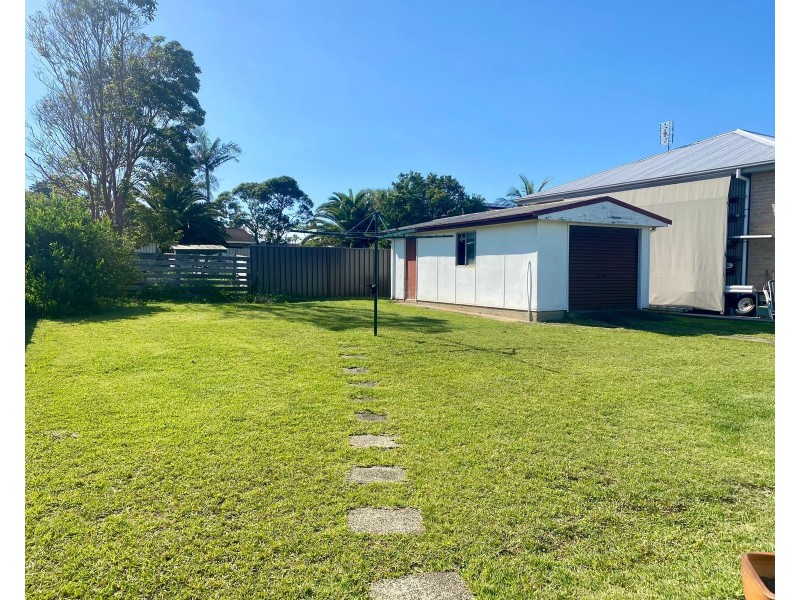 114 Prince Edward Avenue, Culburra Beach NSW 2540