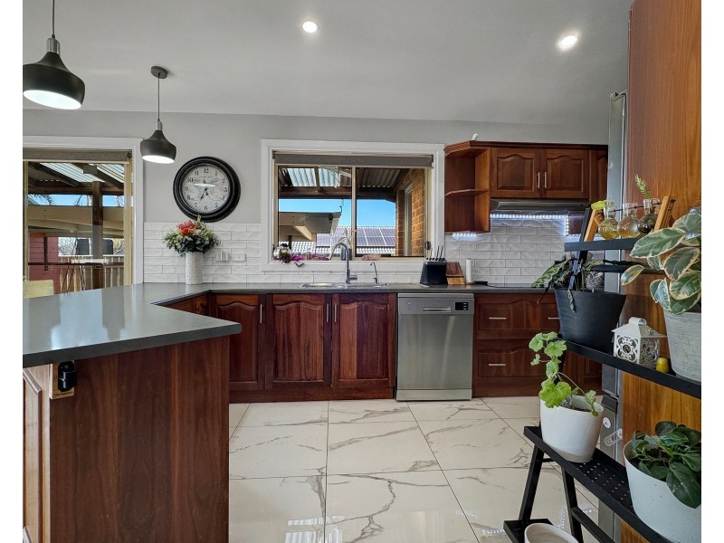19 Sophia Road, Worrigee NSW 2540