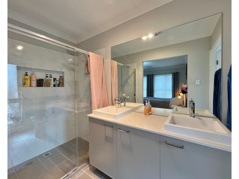 8B Chisholm Street, Callala Bay NSW 2540