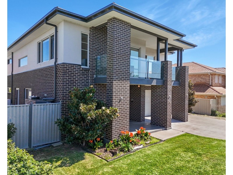 7 Orsova Parade, Orient Point NSW 2540