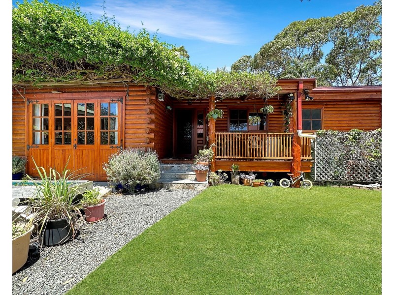 10 Callala Street, Callala Bay NSW 2540