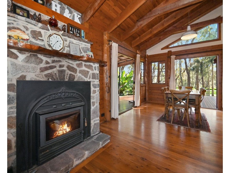 10 Callala Street, Callala Bay NSW 2540