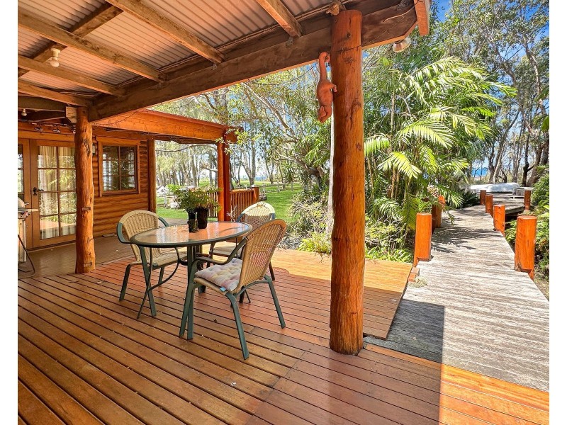 10 Callala Street, Callala Bay NSW 2540