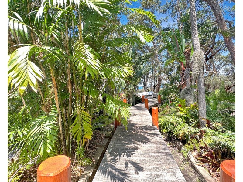 10 Callala Street, Callala Bay NSW 2540