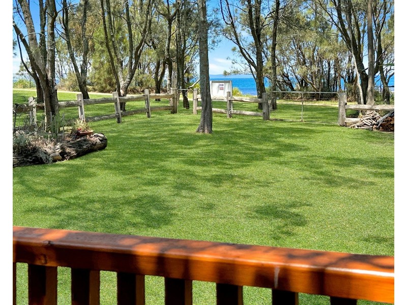 10 Callala Street, Callala Bay NSW 2540