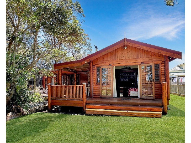10 Callala Street, Callala Bay NSW 2540