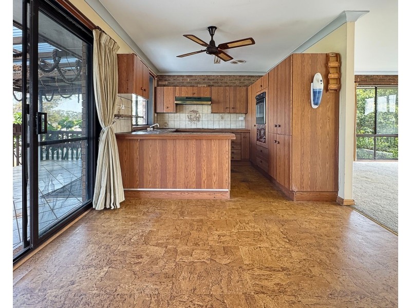 28 Callala Beach Road, Callala Beach NSW 2540