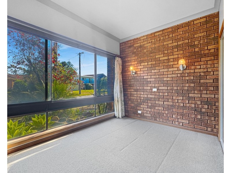 28 Callala Beach Road, Callala Beach NSW 2540
