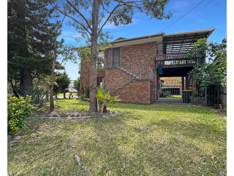 28 Callala Beach Road, Callala Beach NSW 2540