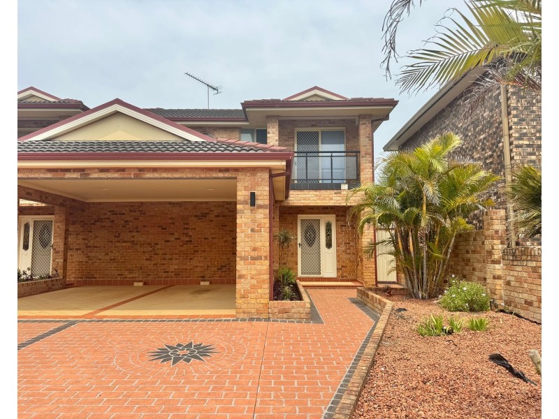 2/33 Verge Road, Callala Beach NSW 2540