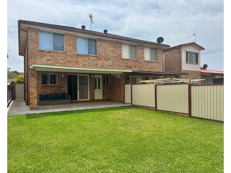 2/33 Verge Road, Callala Beach NSW 2540