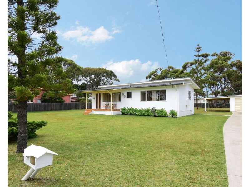 146 The Lake Circuit, Culburra Beach NSW 2540