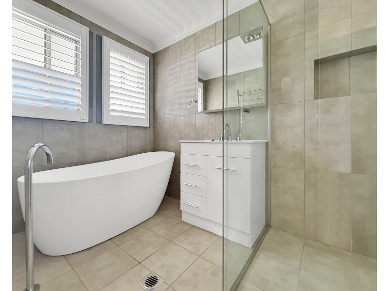 18 Mitchell Road, Callala Bay NSW 2540