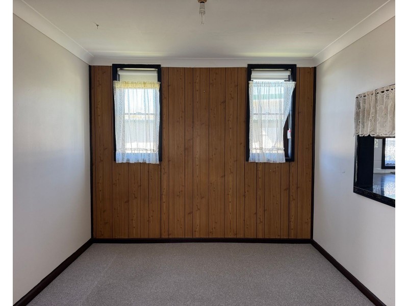 2/12 JERVIS STREET, Greenwell Point NSW 2540