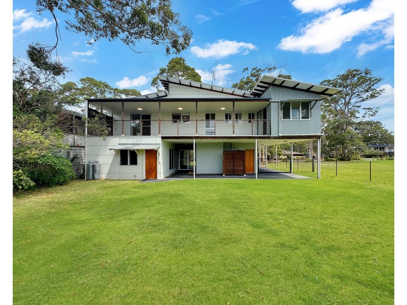 18 Mitchell Road, Callala Bay NSW 2540