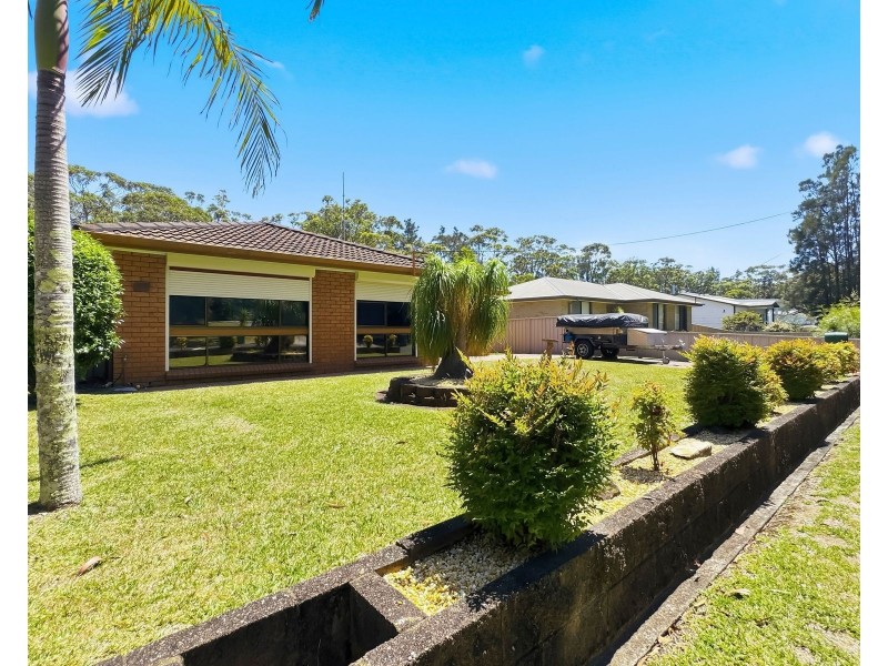 62 Roskell Road, Callala Beach NSW 2540