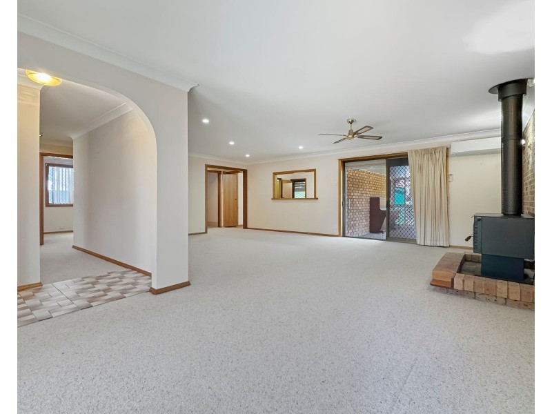 62 Roskell Road, Callala Beach NSW 2540