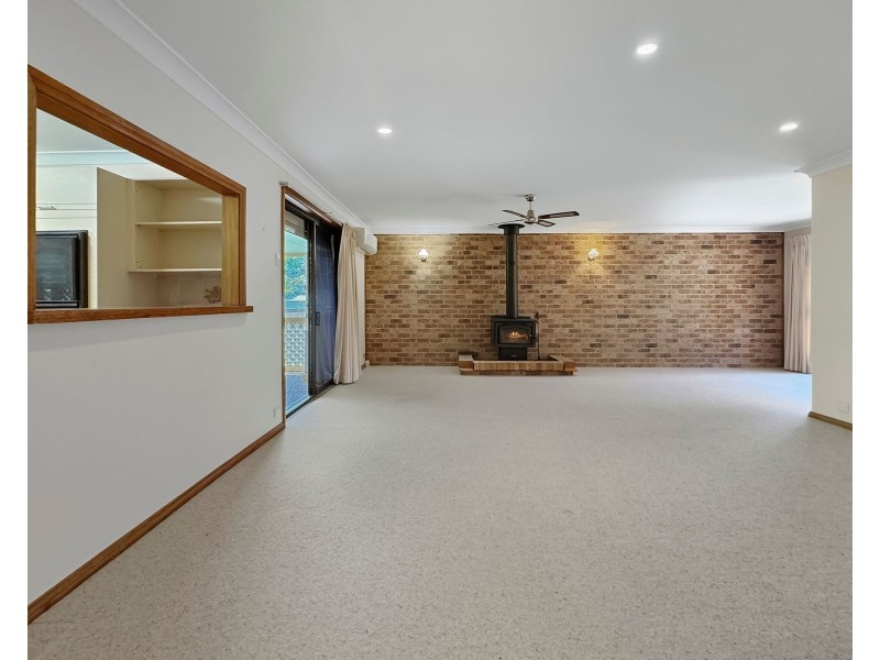 62 Roskell Road, Callala Beach NSW 2540