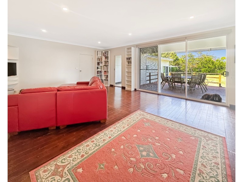 33 Broadview Avenue, Culburra Beach NSW 2540