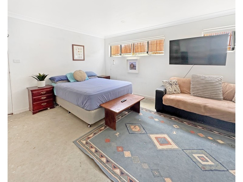 33 Broadview Avenue, Culburra Beach NSW 2540