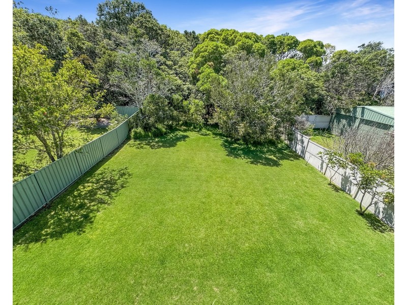 28 Eastbourne Avenue, Culburra Beach NSW 2540