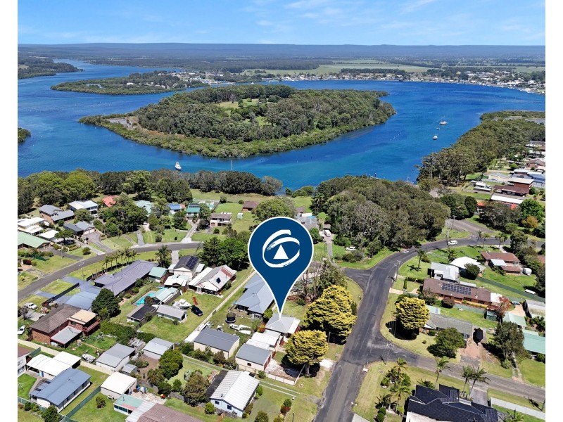 2 Otranto Avenue, Orient Point NSW 2540