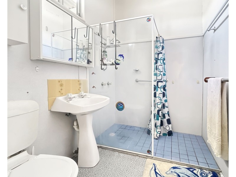 2 Otranto Avenue, Orient Point NSW 2540