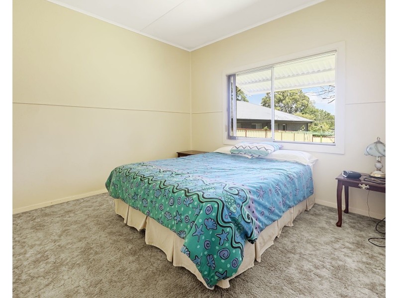2 Otranto Avenue, Orient Point NSW 2540