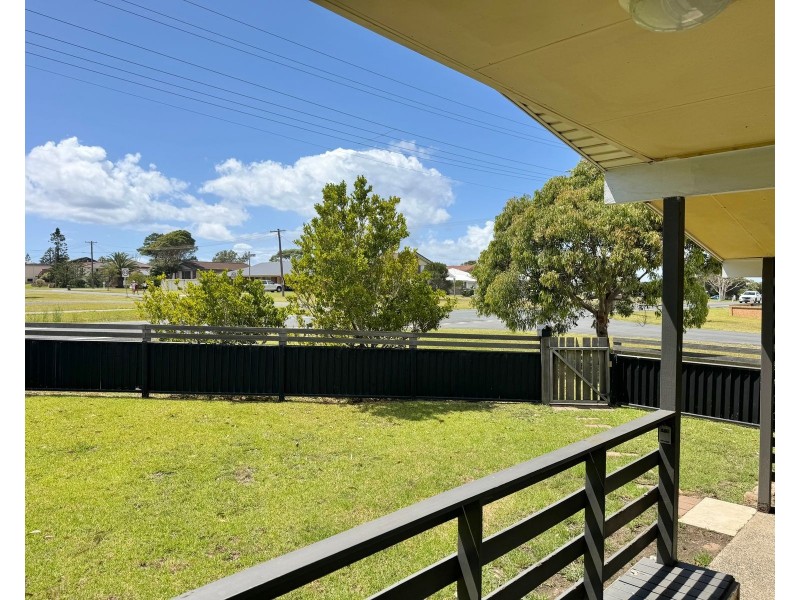 99 Prince Edward Avenue, Culburra Beach NSW 2540
