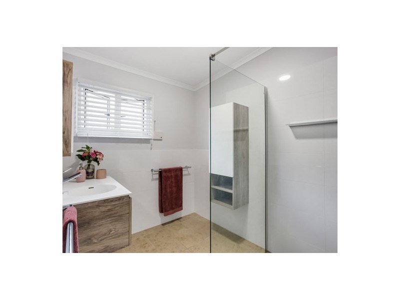44 Redgrave Street, Stafford Heights QLD 4053