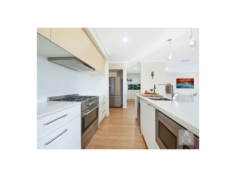 5 Sorbello Street, Bridgeman Downs QLD 4035