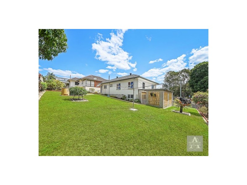 25 Bilsen Road, Wavell Heights QLD 4012