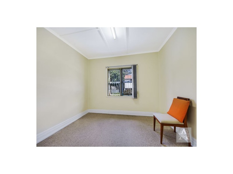 25 Bilsen Road, Wavell Heights QLD 4012