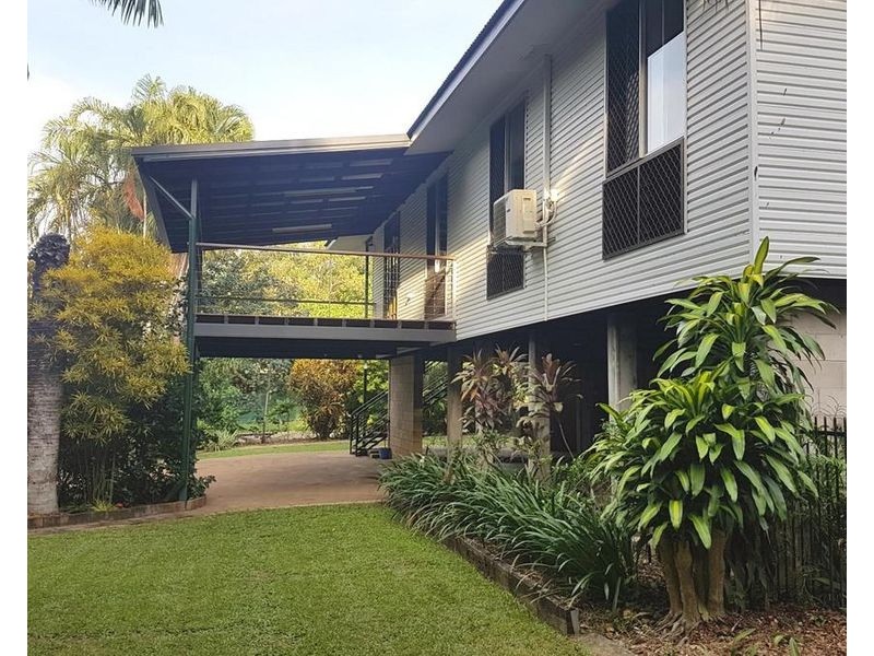 18 Wescombe Court, Malak NT 0812