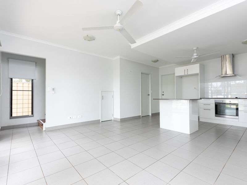 17/10 Damascene Crescent, Bellamack NT 0832