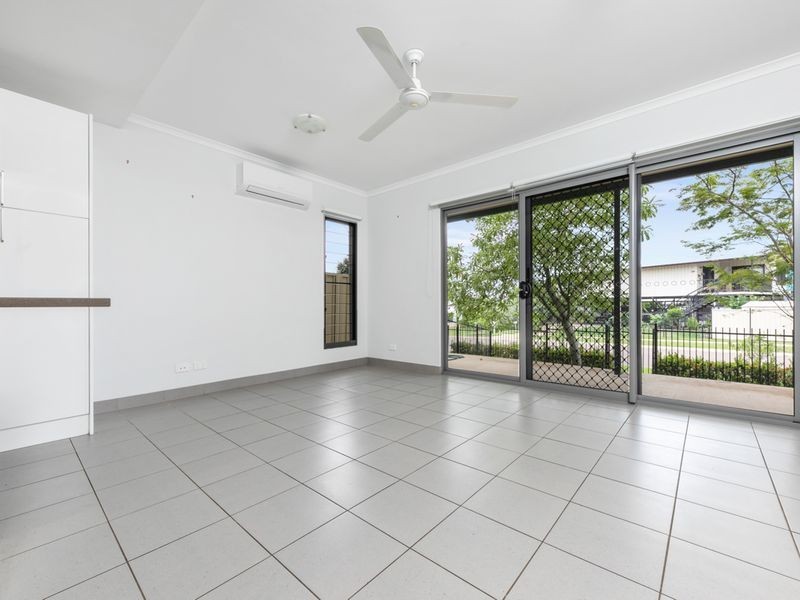 17/10 Damascene Crescent, Bellamack NT 0832