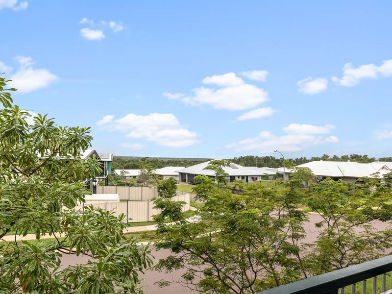 17/10 Damascene Crescent, Bellamack NT 0832