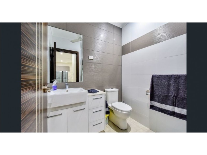 9/4 Gayler Street, Johnston NT 0832